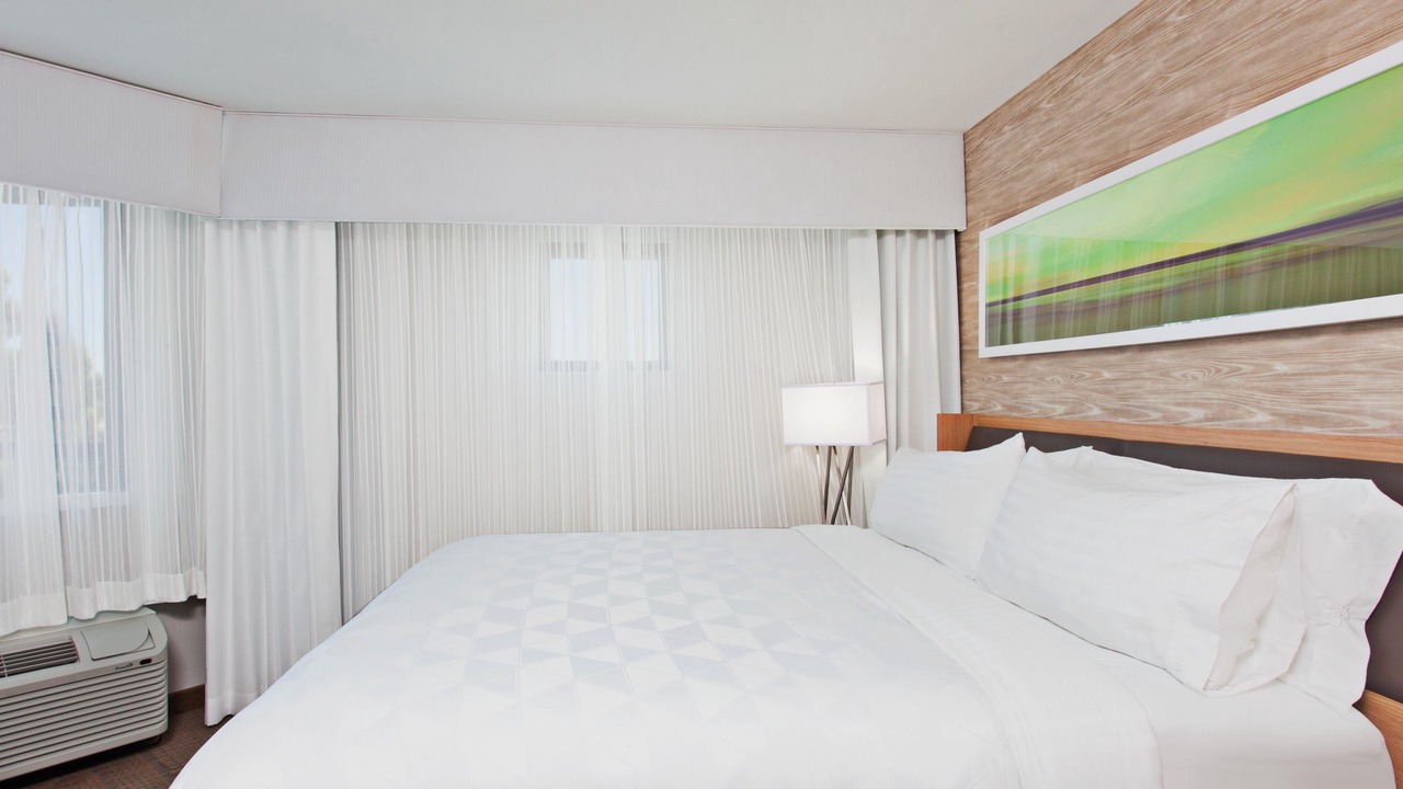 Photo of Bedroom in Palmdale