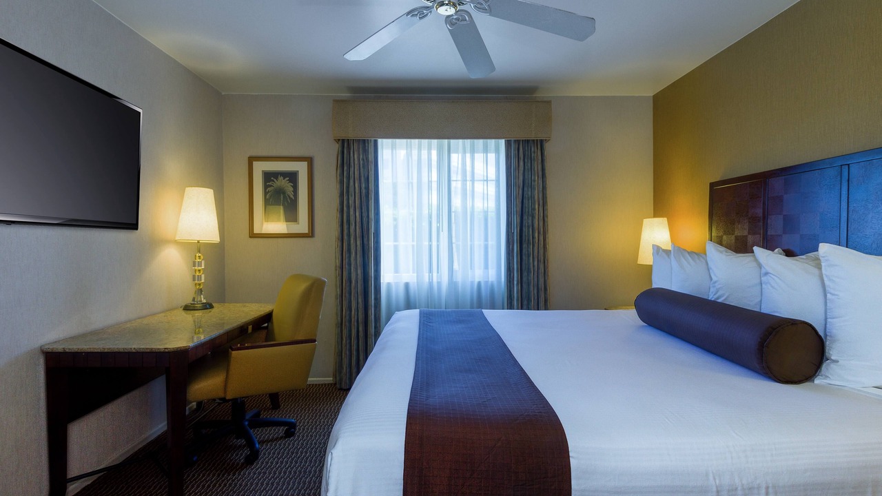 Photo of Bedroom in Downtown