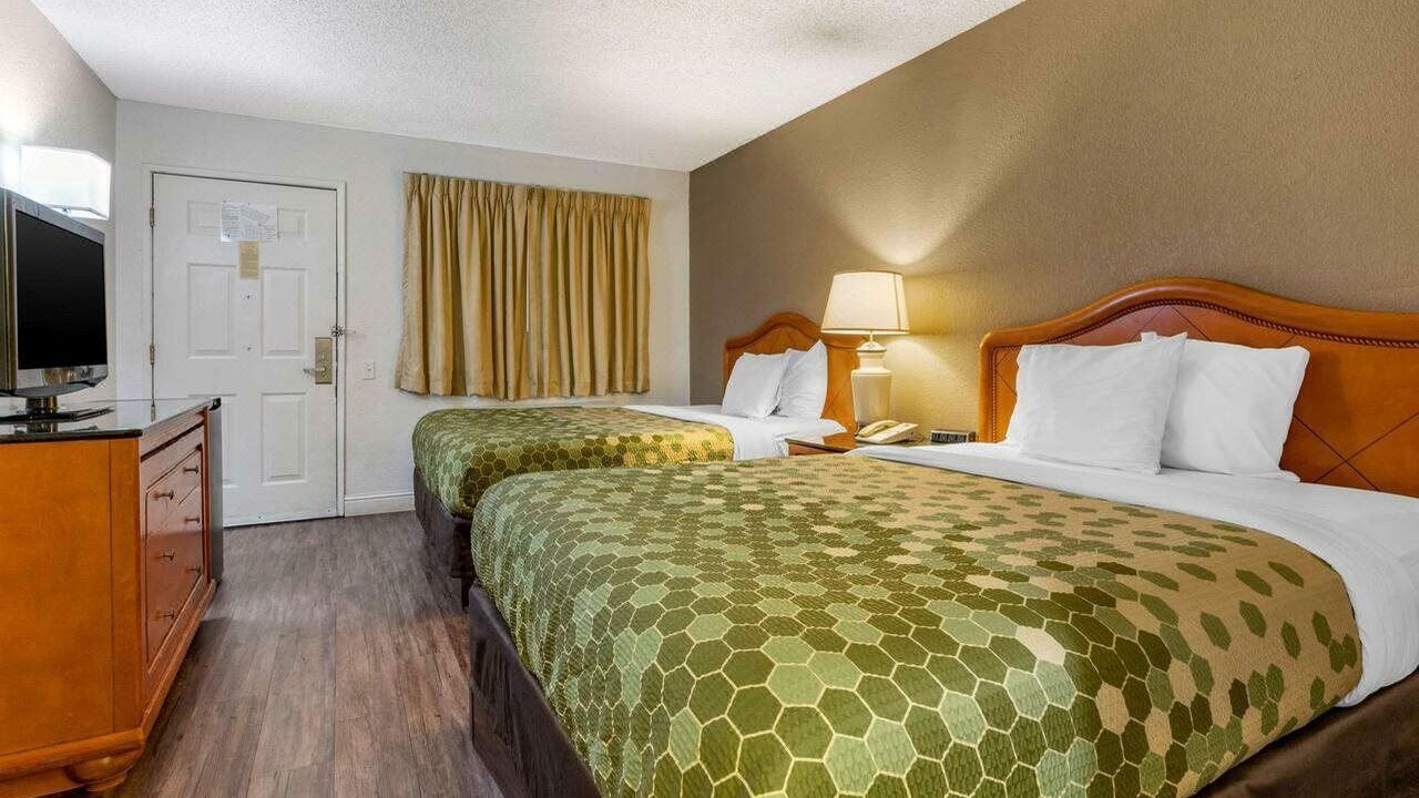 Photo of Bedroom in Northwest Anaheim