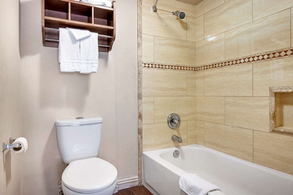 Photo of Bathroom in Moreno Valley