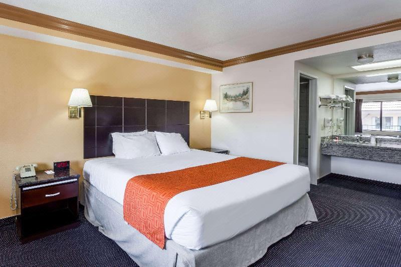 Photo of Bedroom in Norco