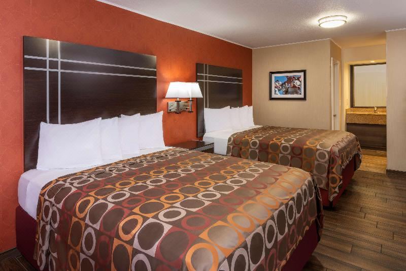 Photo of Bedroom in Anaheim Resort