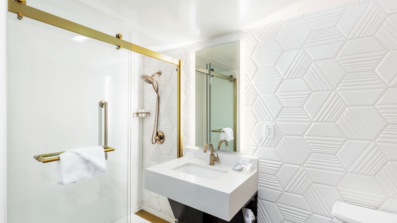 Photo of Bathroom in Hollywood