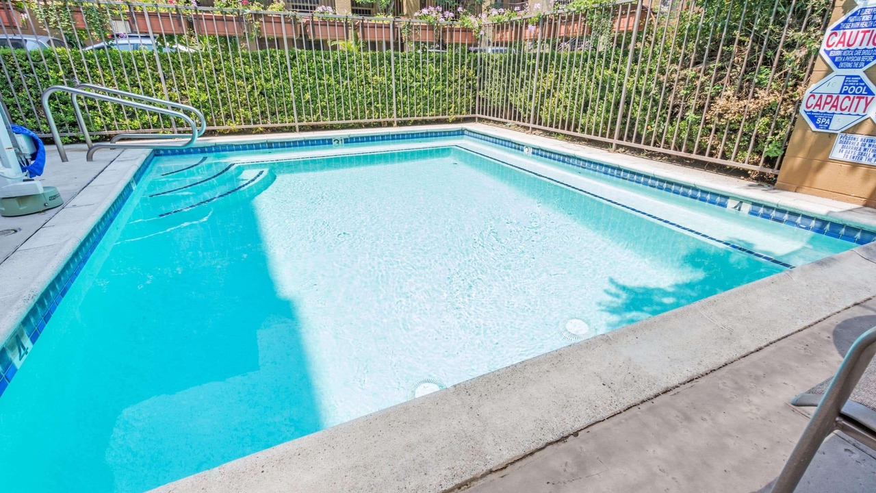 Photo of Outdoor in Mid Central