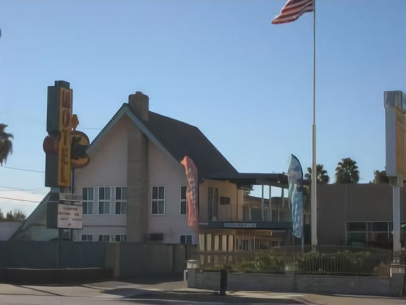 Photo of Buildings in Northwest Anaheim