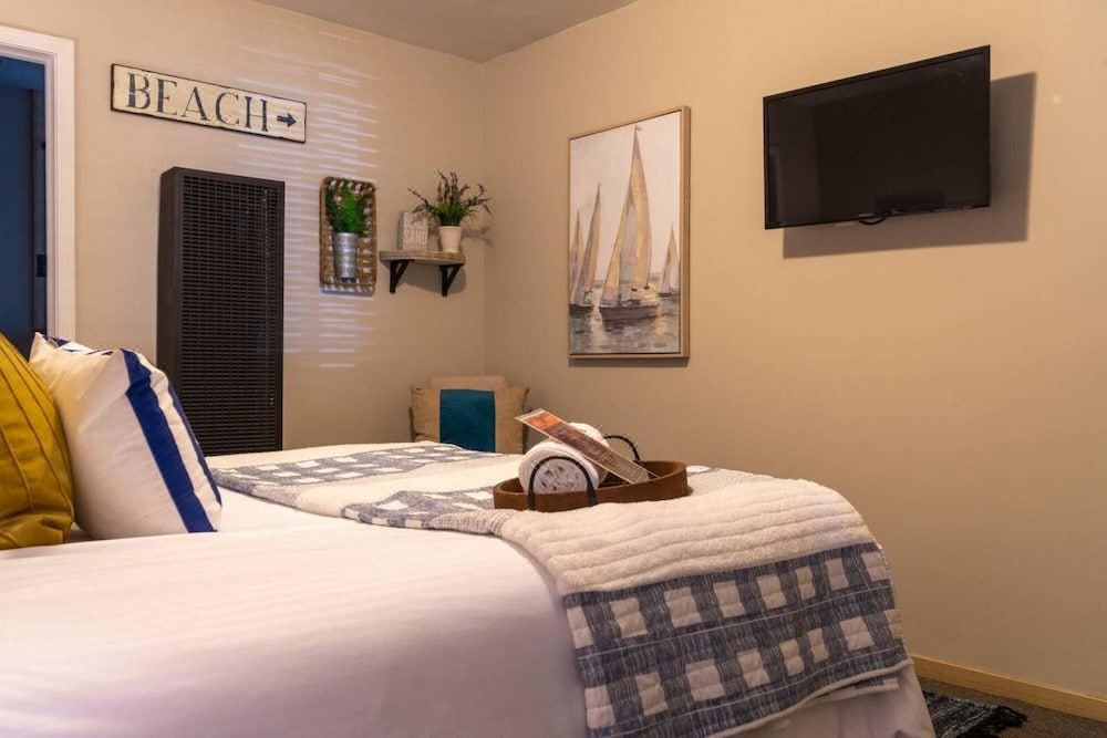 Photo of Bedroom in Tahoe Valley