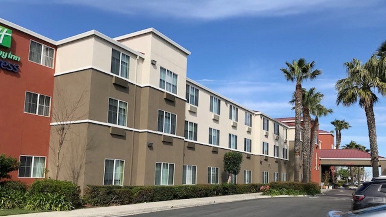 Photo of Buildings in Tracy