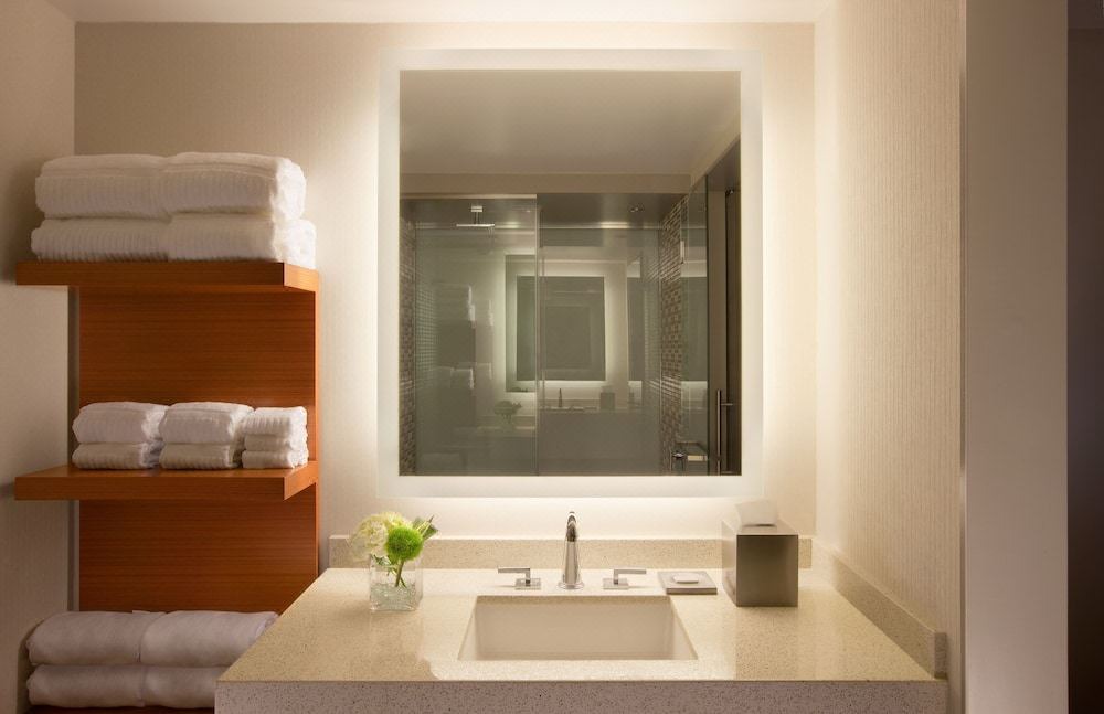 Photo of Livingroom in Downtown