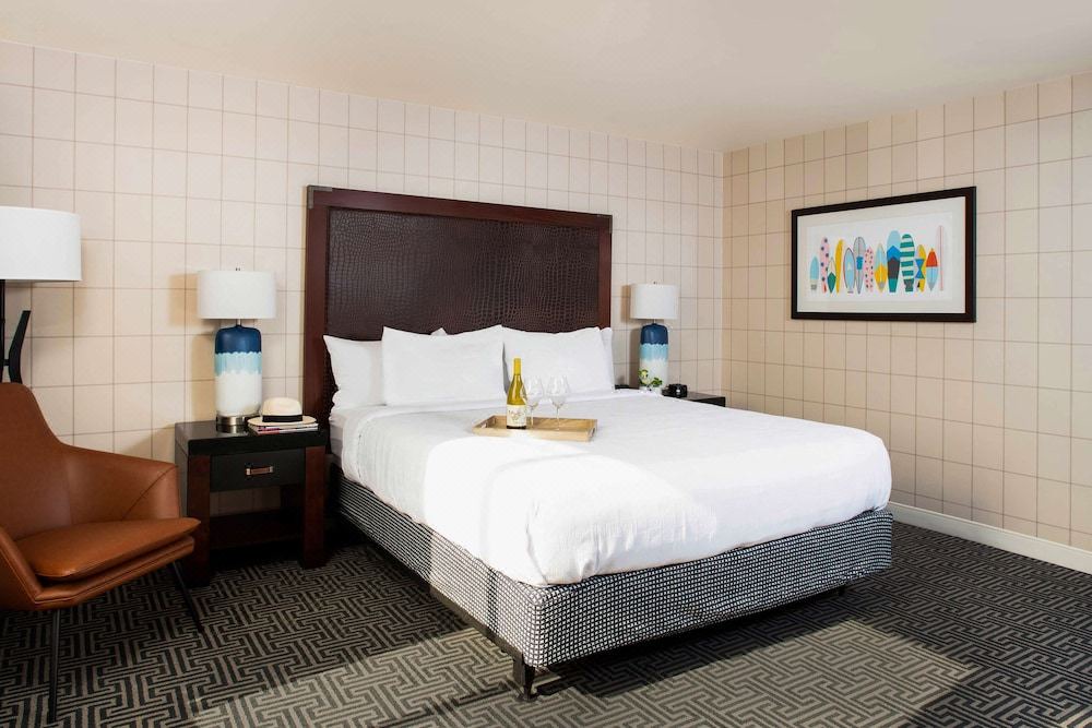 Photo of Bedroom in Anaheim Resort