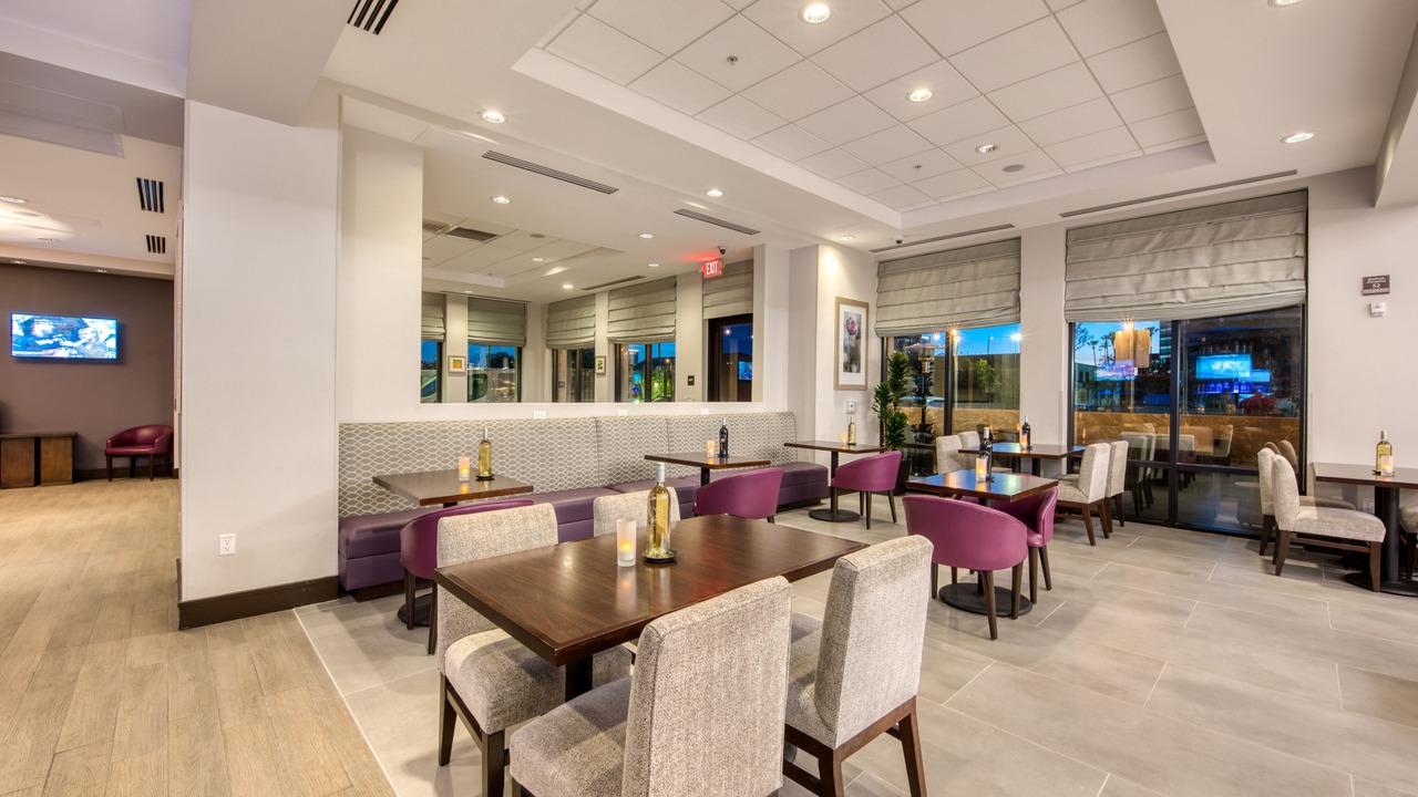 Photo of Livingroom in Irvine Business Complex