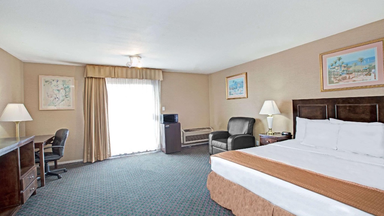 Photo of Bedroom in Delthorne