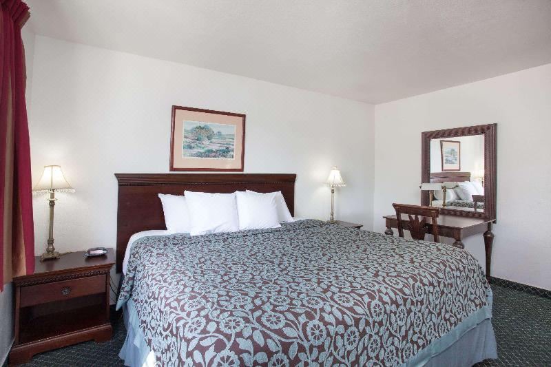 Photo of Bedroom in Orange