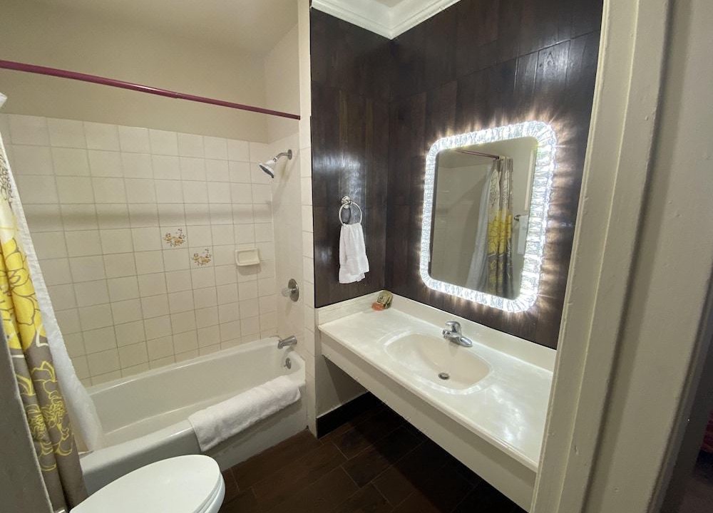 Photo of Bathroom in Orange