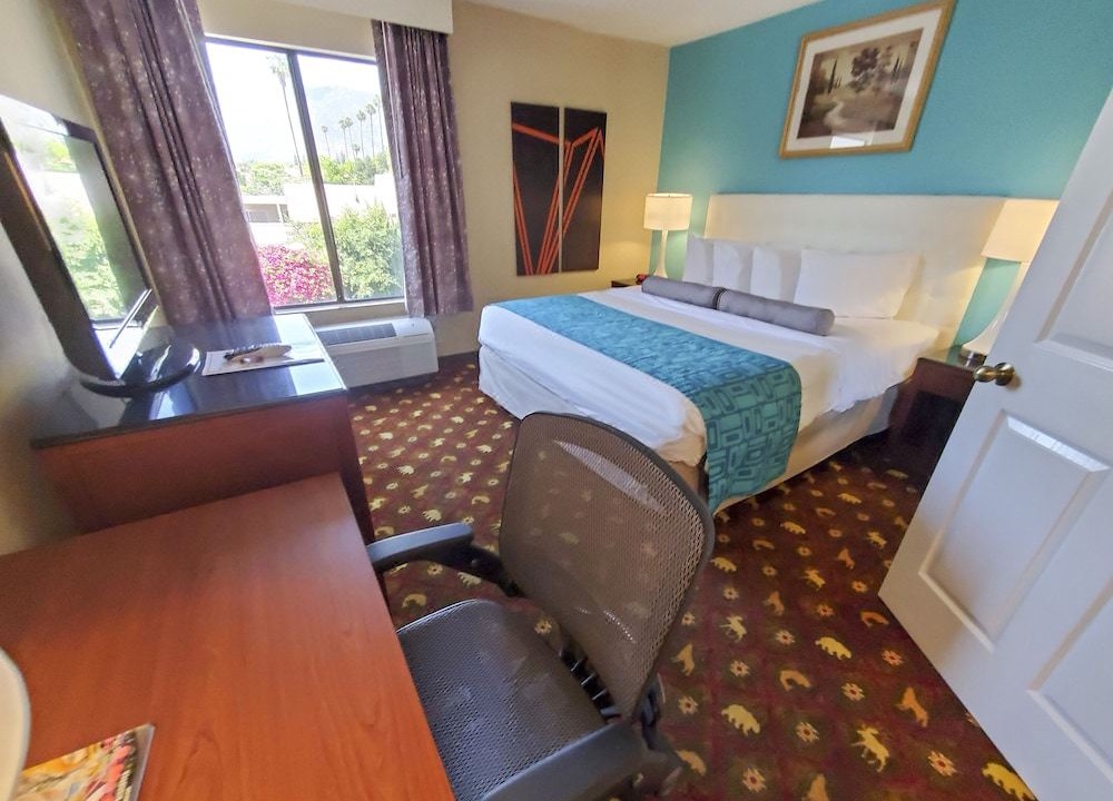 Photo of Bedroom in Mid Central
