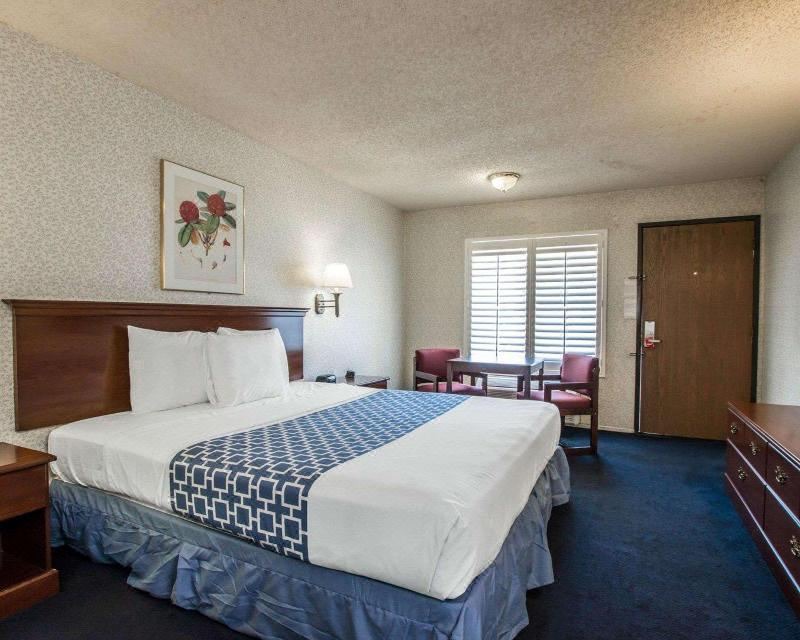 Photo of Bedroom in Moreno Valley