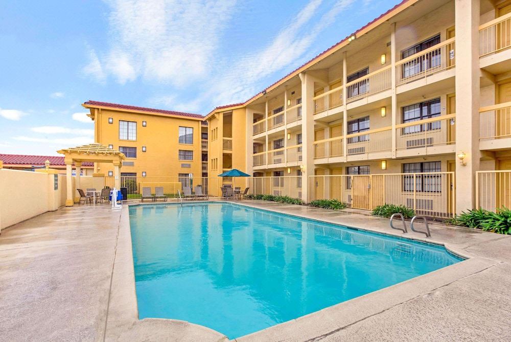 Photo of Outdoor in Downtown