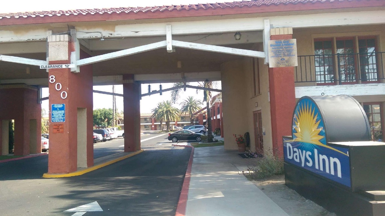 Photo of Buildings in Hemet