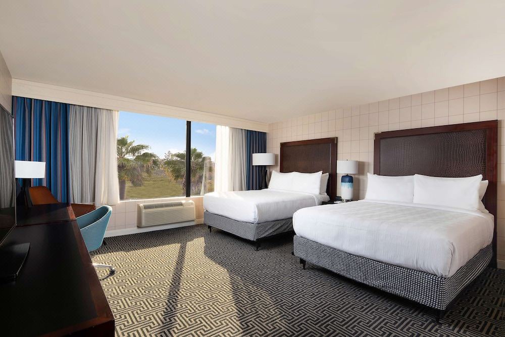 Photo of Bedroom in Anaheim Resort