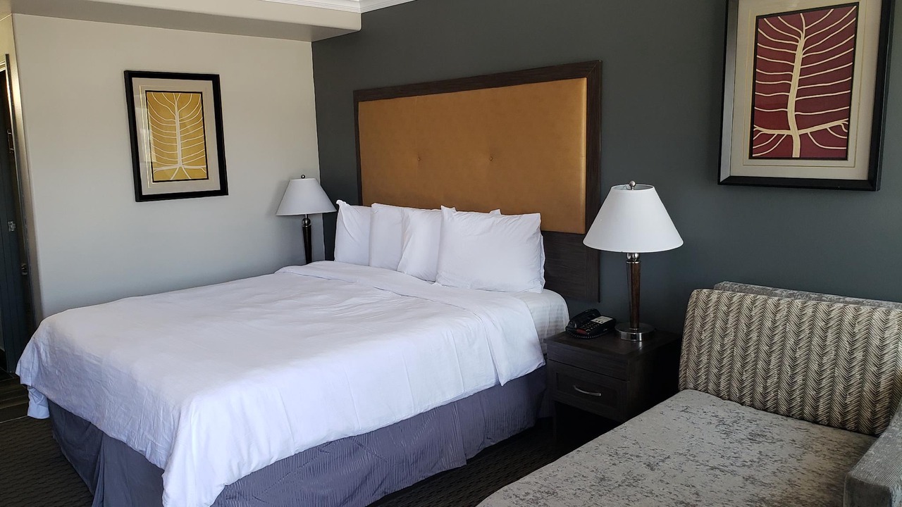Photo of Bedroom in Burbank
