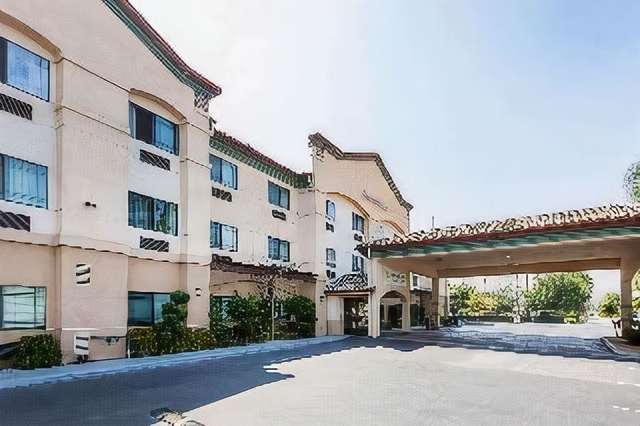 Photo of Buildings in Redlands