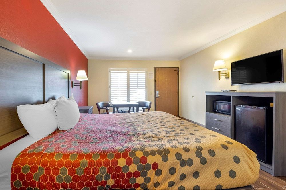 Photo of Bedroom in Moreno Valley