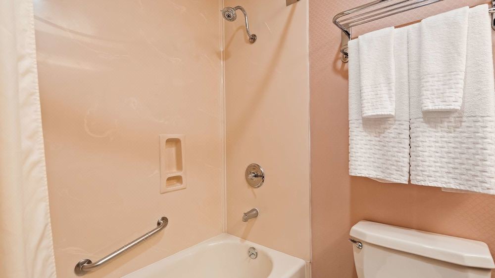 Photo of Bathroom in Inglewood