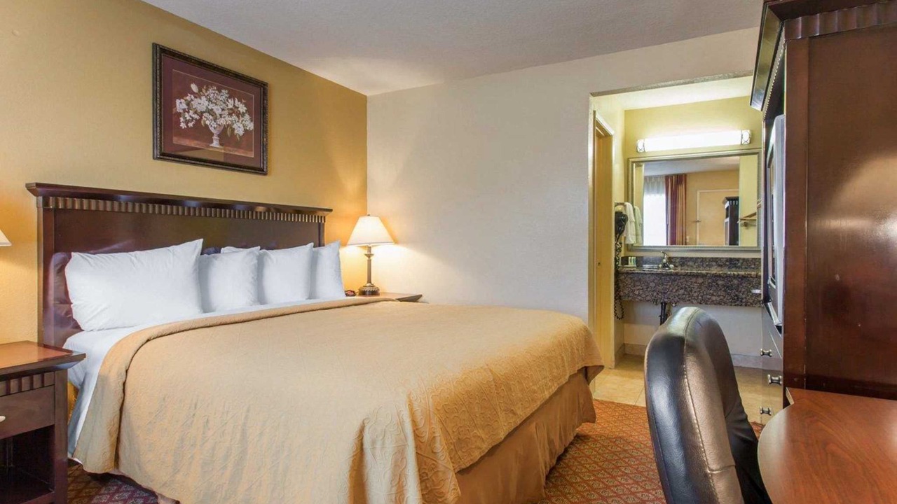 Photo of Bedroom in San Bernardino