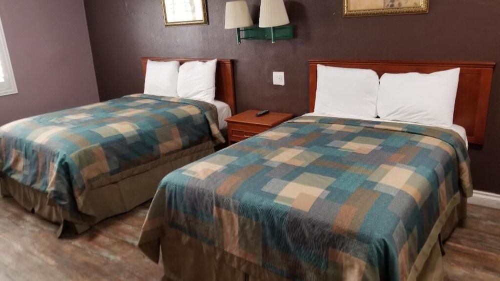 Photo of Bedroom in Little Armenia