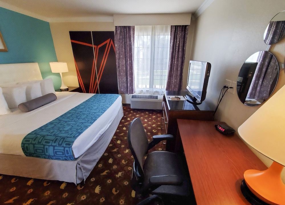 Photo of Bedroom in Mid Central