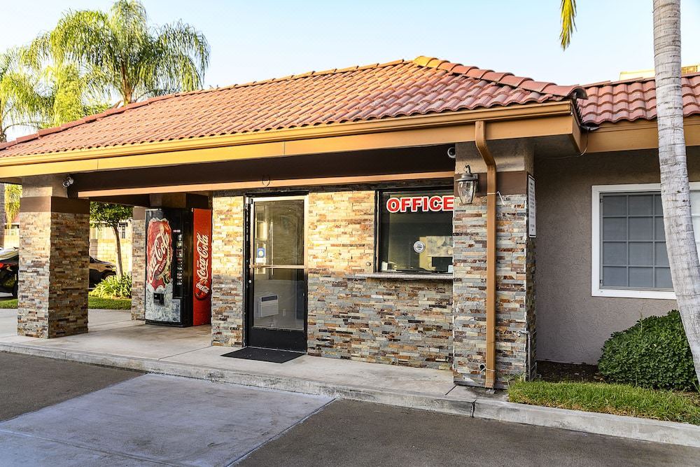 Photo of Buildings in Brea