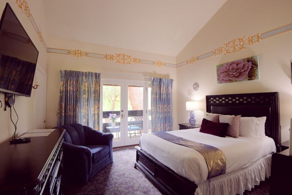 Photo of Bedroom in Escondido