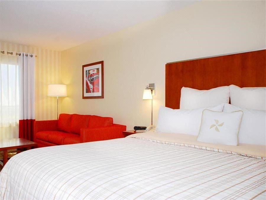 Photo of Bedroom in Rancho Cucamonga