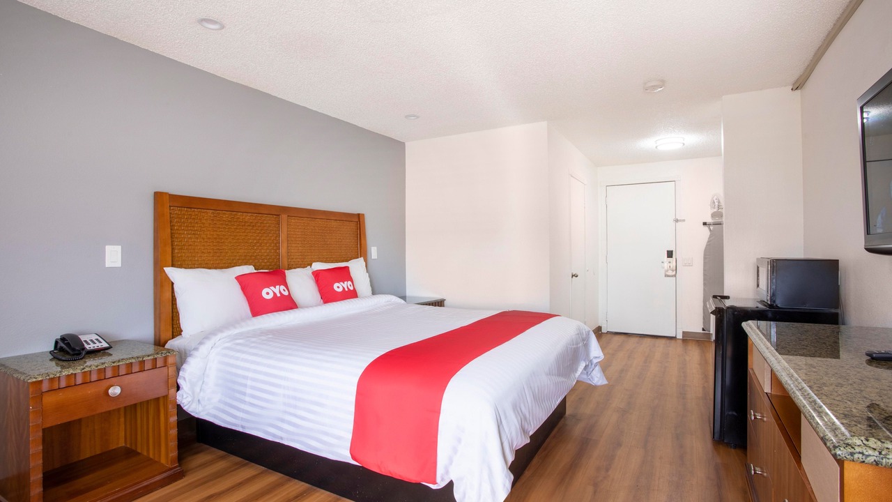 Photo of Bedroom in Palmdale