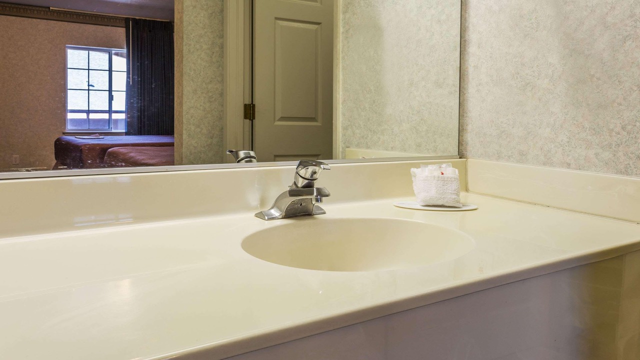 Photo of Bathroom in Merced