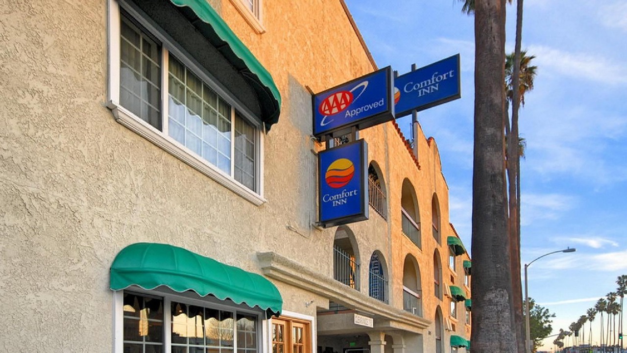 Photo of Buildings in Mid-City