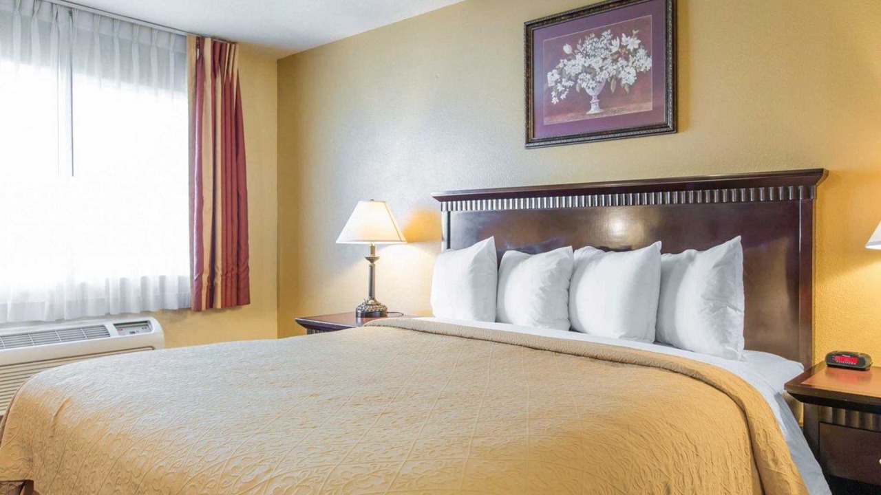 Photo of Bedroom in San Bernardino