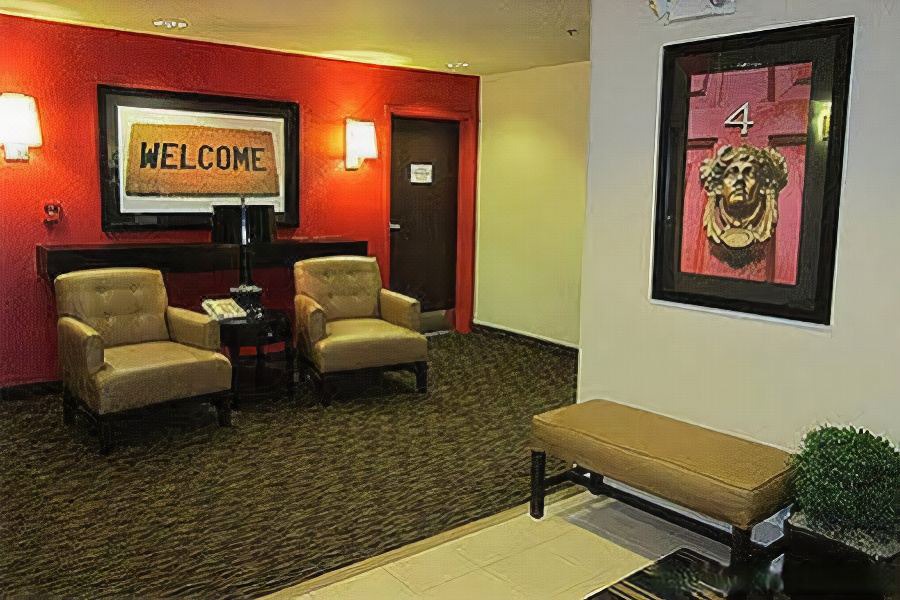 Photo of Livingroom in Nut Tree