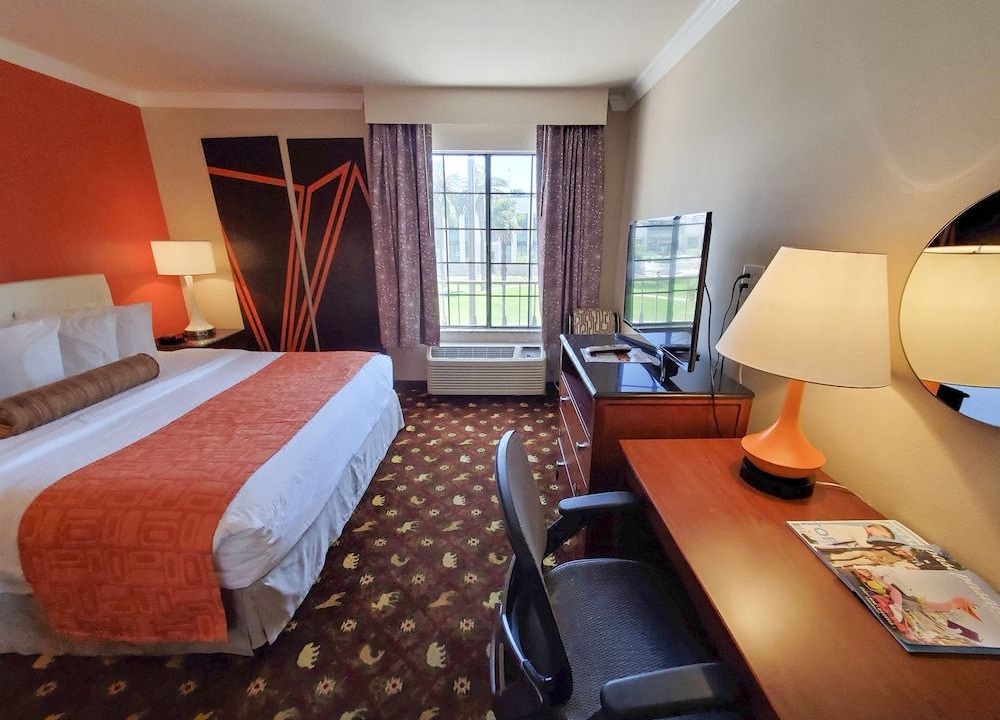 Photo of Bedroom in Mid Central