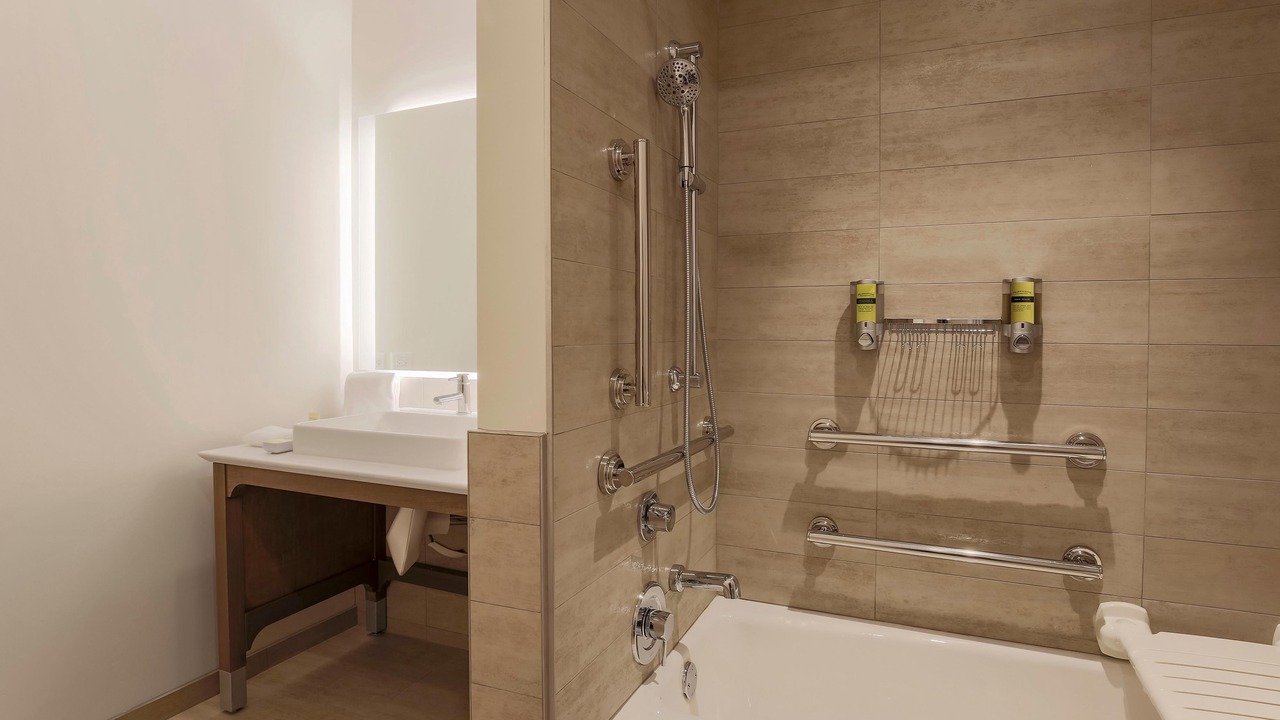 Photo of Bathroom in Guasti