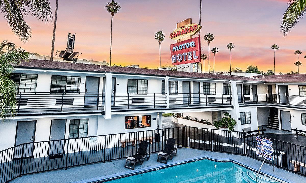 Photo of Outdoor in Hollywood