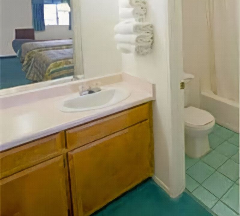 Photo of Bathroom in Calimesa