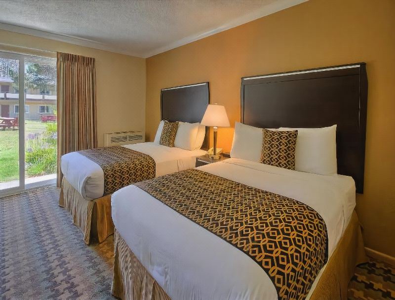 Photo of Bedroom in San Simeon