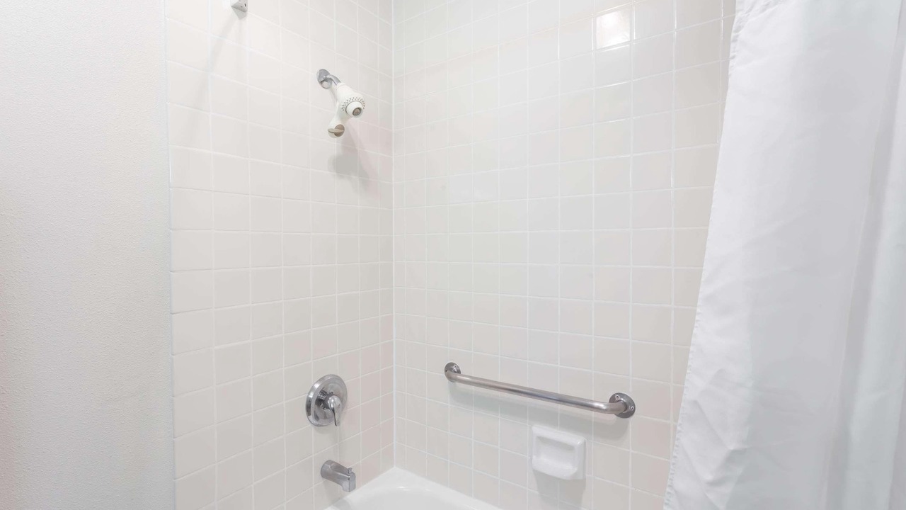 Photo of Bathroom in East Side Capistrano