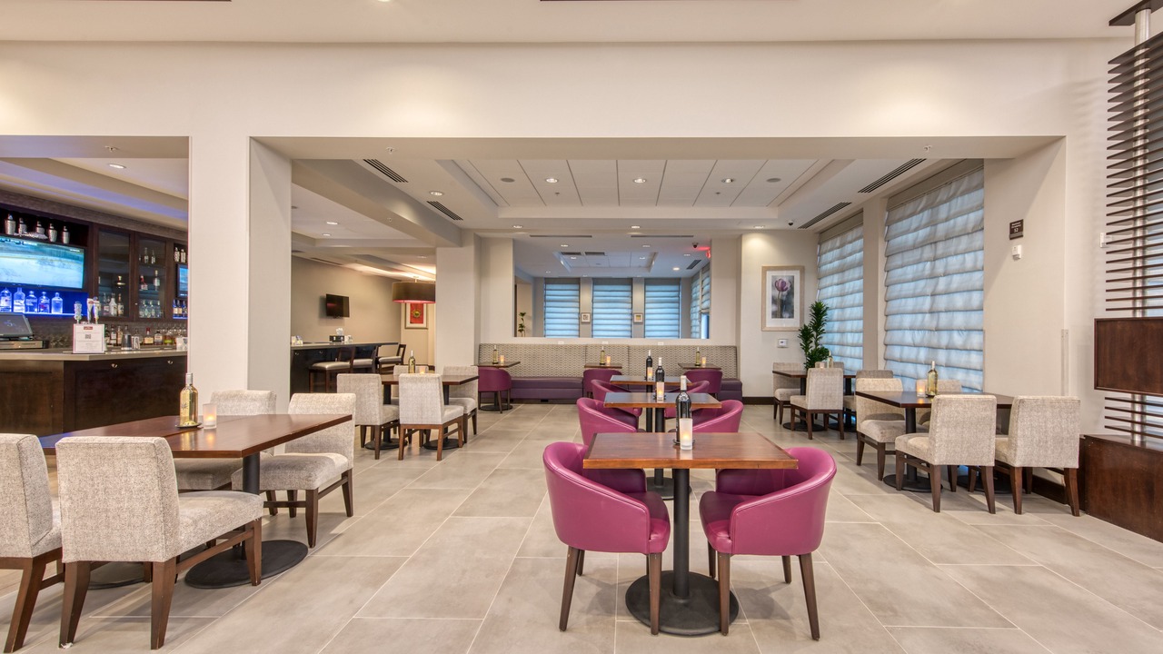 Photo of Livingroom in Irvine Business Complex
