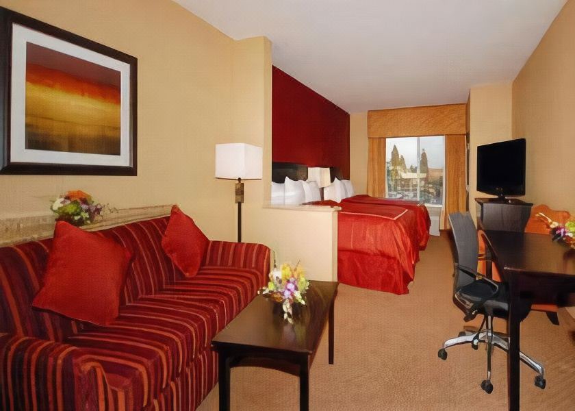Photo of Livingroom in Ontario