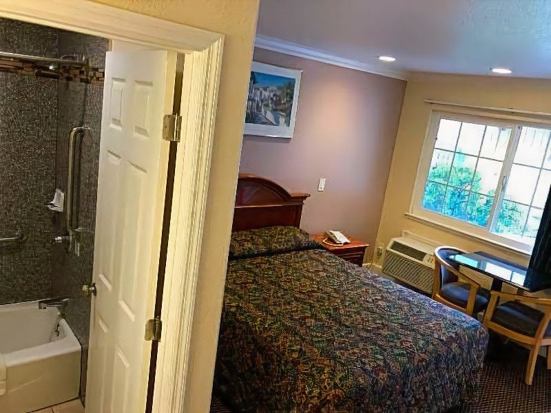 Photo of Bedroom in Seaside