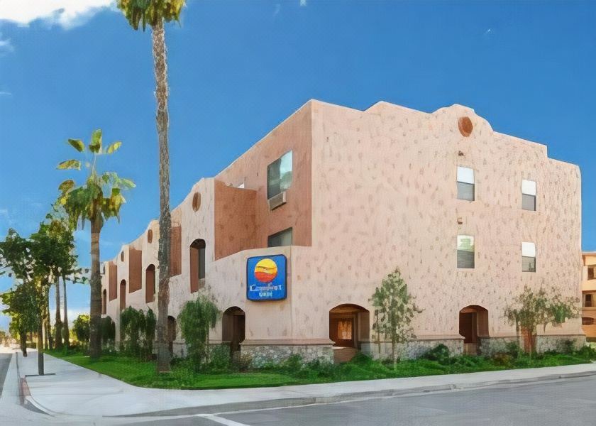 Photo of Buildings in Westmont