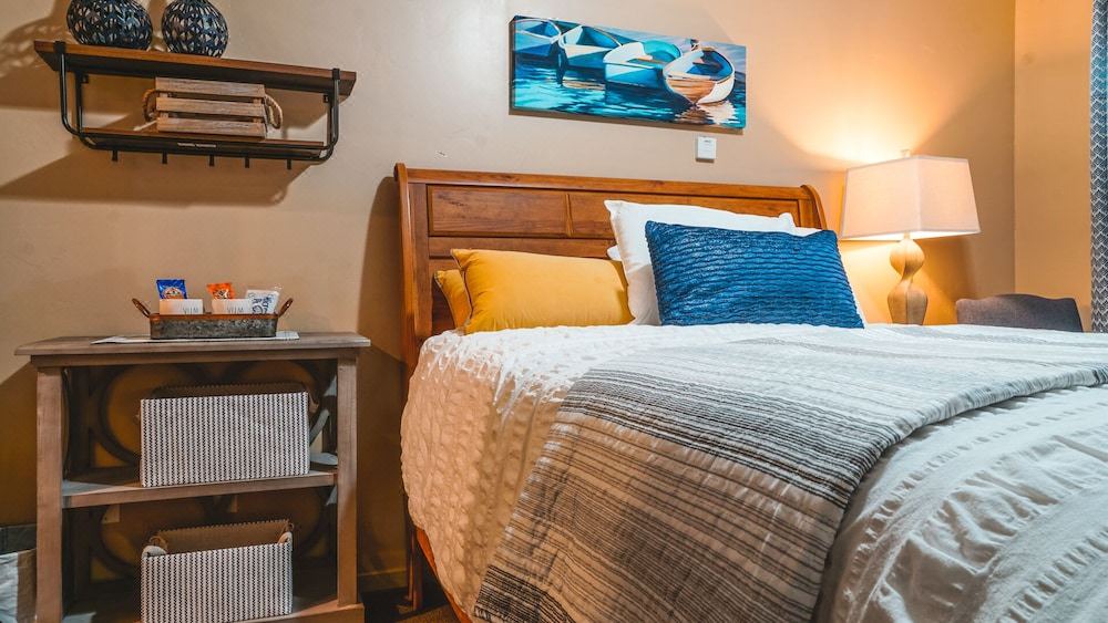 Photo of Bedroom in Tahoe Valley