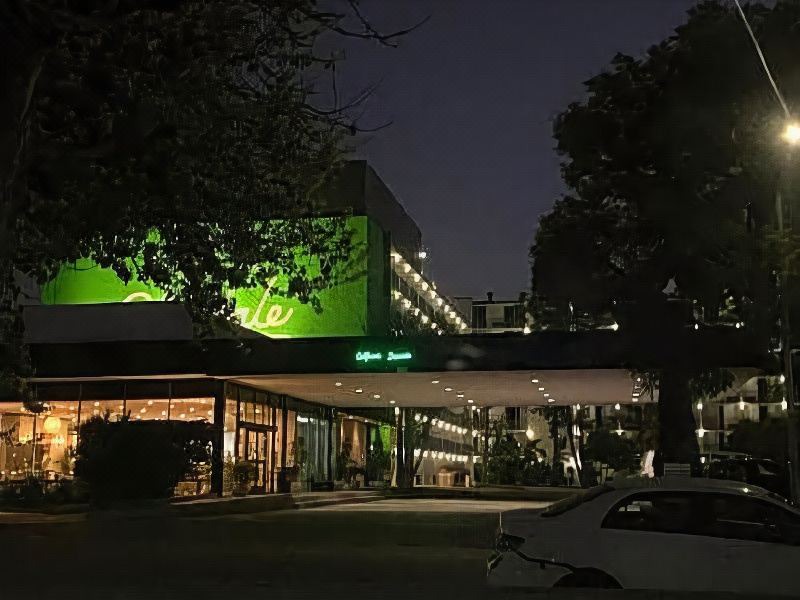 Photo of Buildings in Glendale