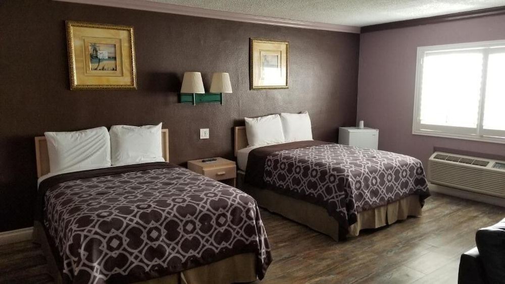 Photo of Bedroom in Little Armenia